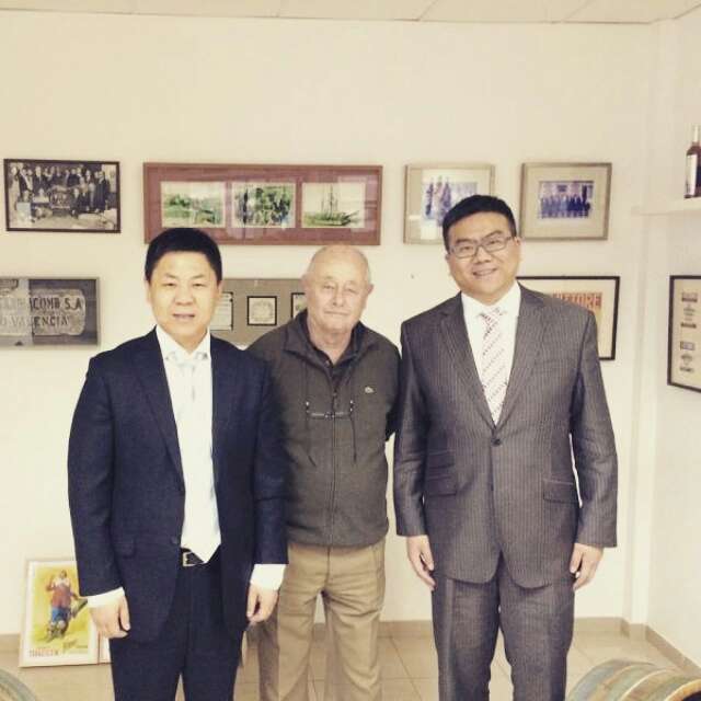 D&P visit in Italy and Spain with an important importer from Shandong Province
